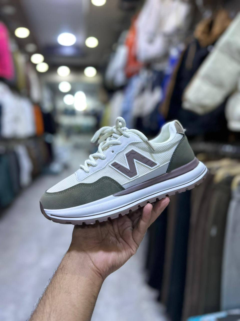 يالله جديد ألعائلة ##.
السعر. 15 الف.✅ قطعتين. 25.الف ✅
قياس. 39.لل44 

 توصيل  متوفر جميع محافضات. 🛵🚘🚚

عنوان /. بابل /. المسيب.
سده الهنديه
تقاطع. الفراشه.
مجاور ميثم الكدساوي للمواد
طابق.الارضي.  محلات العائلة الرياضية
    اهلا وسهلا بكم👋👋👋👋❤️

                              
رابط. تلكرام.   
https://t.me/+mFPf3RcCPSIwZTdi
     
                                        للحجز مراسلة الصفحة.

 🥇🏆

وات ساب.   ***********.    ياسر. السيد. 
وات ساب.  ***********. علي. ورد
