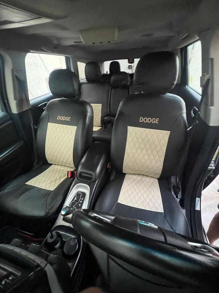 سلام عليكم دوج جورني للبيع 2017 رقم  انكليزي سليمانيه راعيها ب ابوالخصيب فئه كروز 7 راكب تخم تاير شاشه كبيره تبريد ثلاثه قطع 
🚩مكينه 6 سلندر جديدة🚩
 🚩راديتر جديدة 🚩
🚩حداده جديده🚩 
تحكم سترين مثبت سرعه تشغيل عن بعد سعر145 $ وبيها مجال بصمه بابين ترحيب عنوان بصره لتواصل ***********
