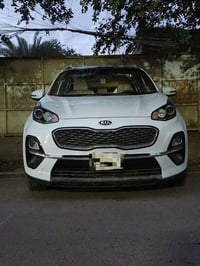 سبورتج موديل ٢٠١٩ بحالة الوكالة ماشية ٢٩٠٠ كيلو فقط باسمي  من استلمته ...