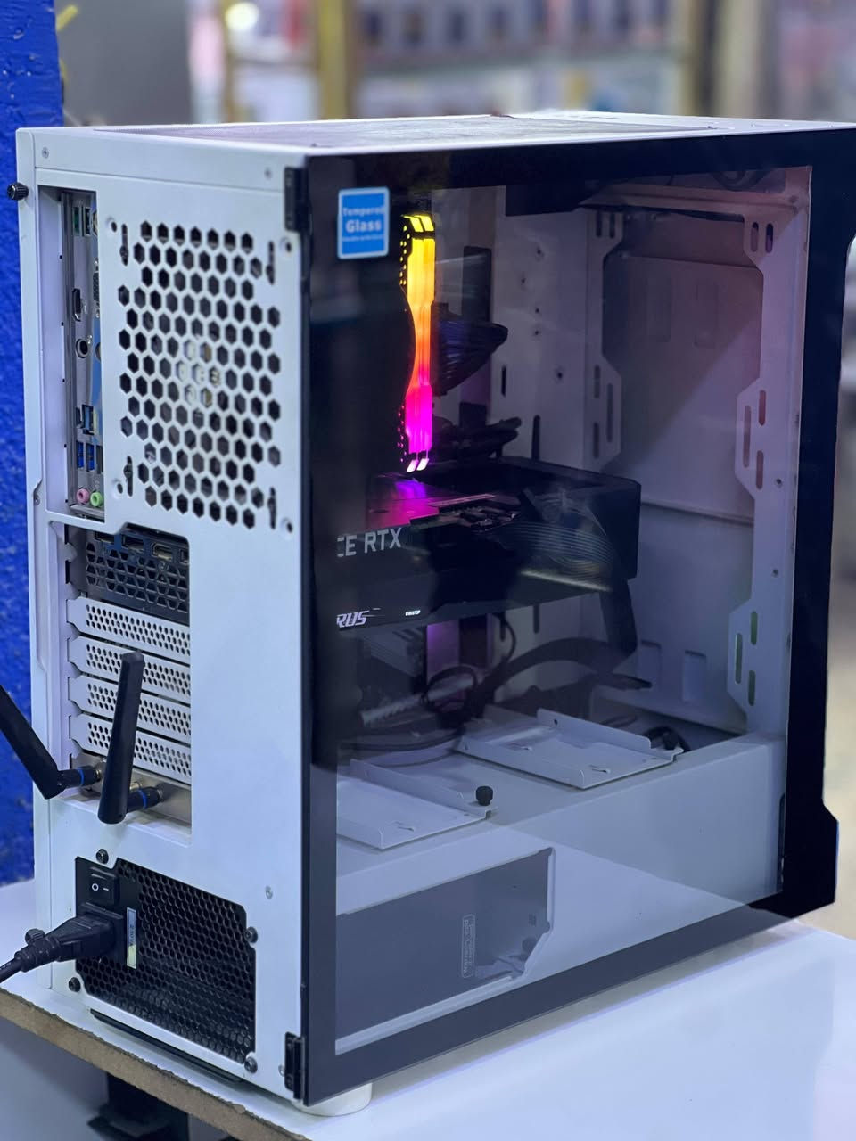 سلام عليكم

كارت     Aorus 3060ti 8gb

مذربورد Asrok b550 pro4

معالج     R5 5600x

رام        Corsair  DDR4 16gb  (8x2)

هارد      HDD 1TB + SSD 256

Power supply 650W

للبيع شكد تسوه مكاني كربلاء

***********
