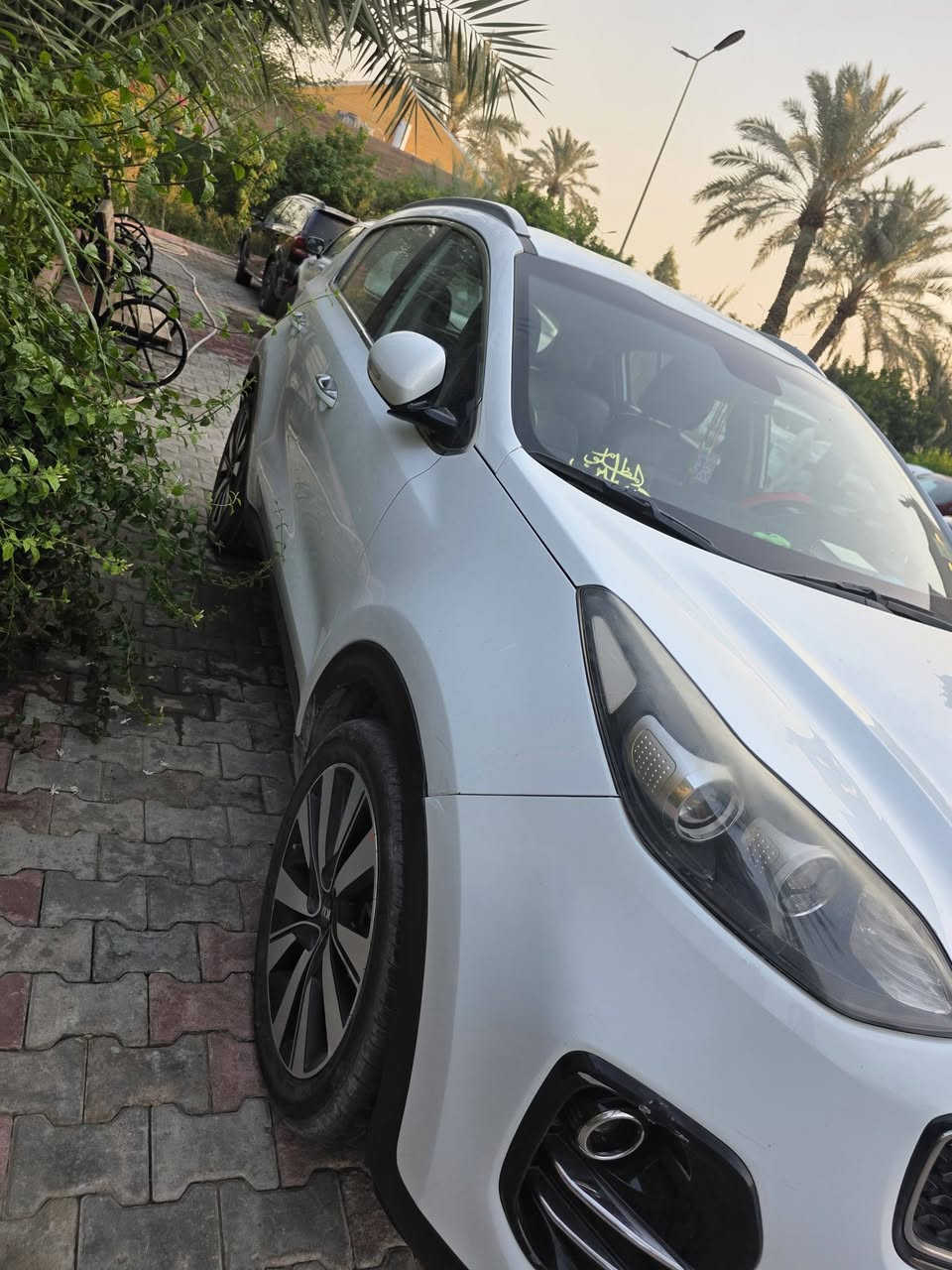 رقم بغداد انكليزي الجديد
سبورتج
2017  خليجي 
مكينه 2000دوش 
ماشيه 93
حساسات أمامي خلفي
Mode drive
كفاله عامه بيها طخه بل صندوك بسيطه وبيها بارد حك شبر بل جاملغ الامامي 
سياره خير من الله مال بيت 
للتواصل خاص او على رقم ***********
السعر 183 وبيها مجال
بغداد الزعفرانيه📍
