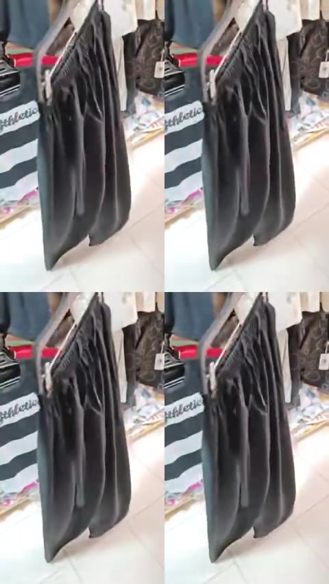 البنطلون وان سايز 
يلبس اكتر من ١٠٠ كيلو 
موجود كل الألوان 
محل مزايا فاشون  
شارع دكتور اشرف طبانة  من ناحيه شارع الثورة


**إذا كنت صاحب هذا الإعلان وتريد حذفه لأي سبب، رجاءا أرسل رسالة إلى الدعم الفني**