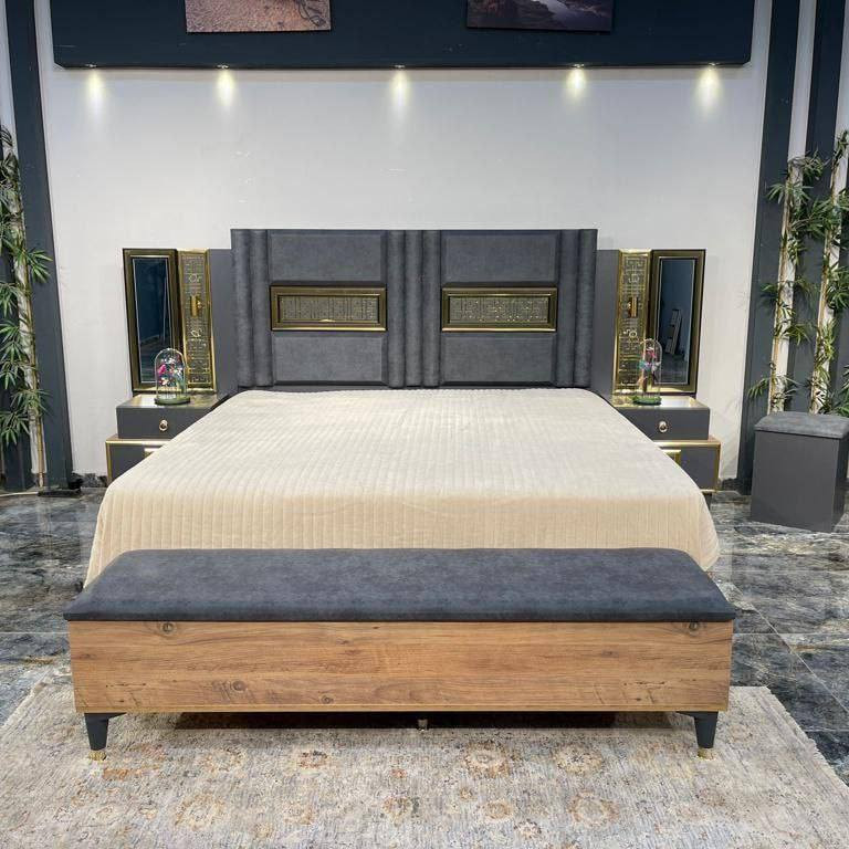 السلام عليكم
غرفة اخشاب تركية مستعملة اقل السنة وحيل نظيفة
السعر  1.250.000 وبيها مجال
حي الاطارات 
***********
