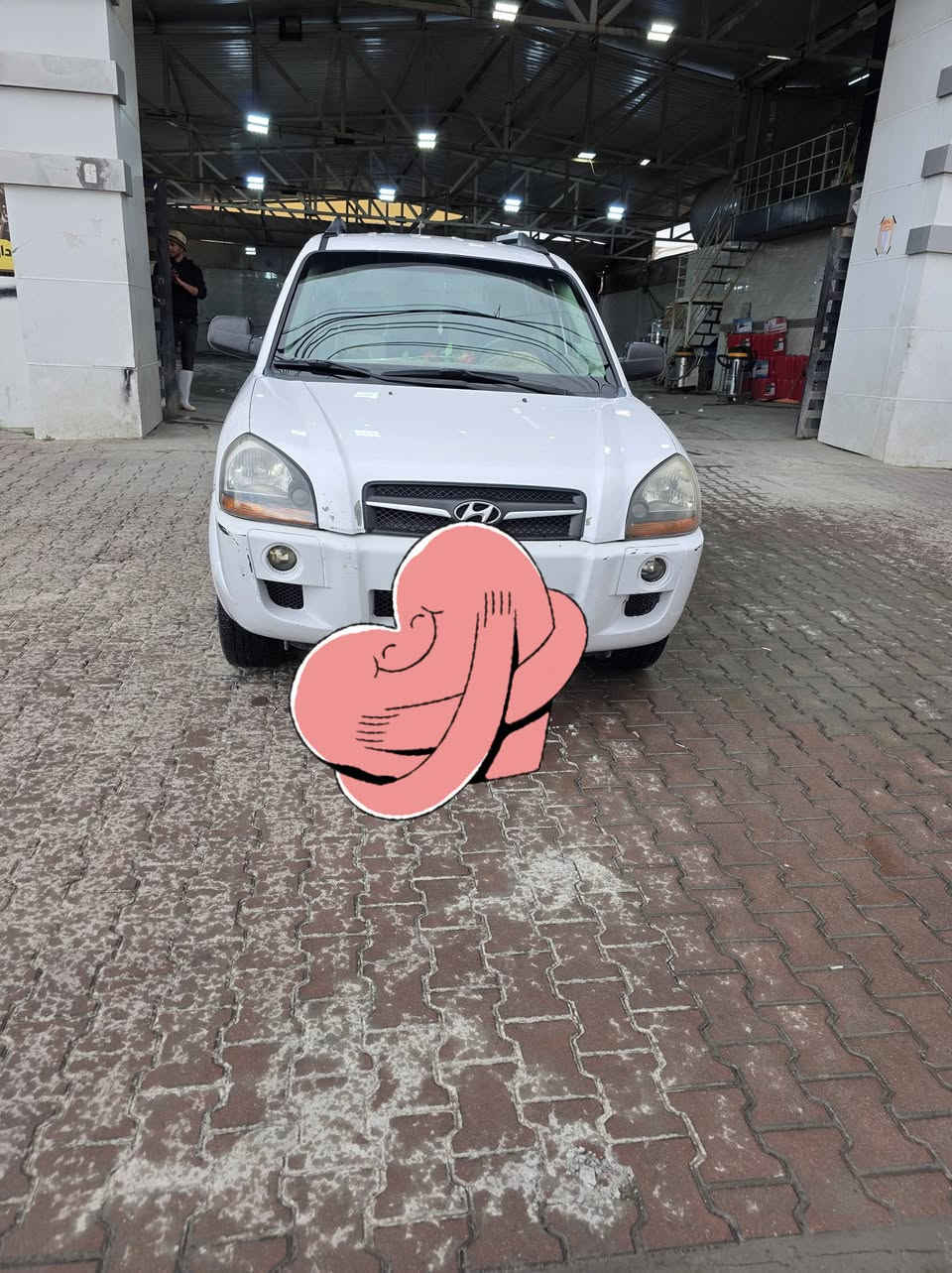 سيارة توكسان هوند ٢٠٠٩ كلين  مابيه لا صبغ ولا معجون  رقم كركوك سنويه جديد وبطاقه بنزين سعى ١٢٥ بيه مجال قليل   ***********
