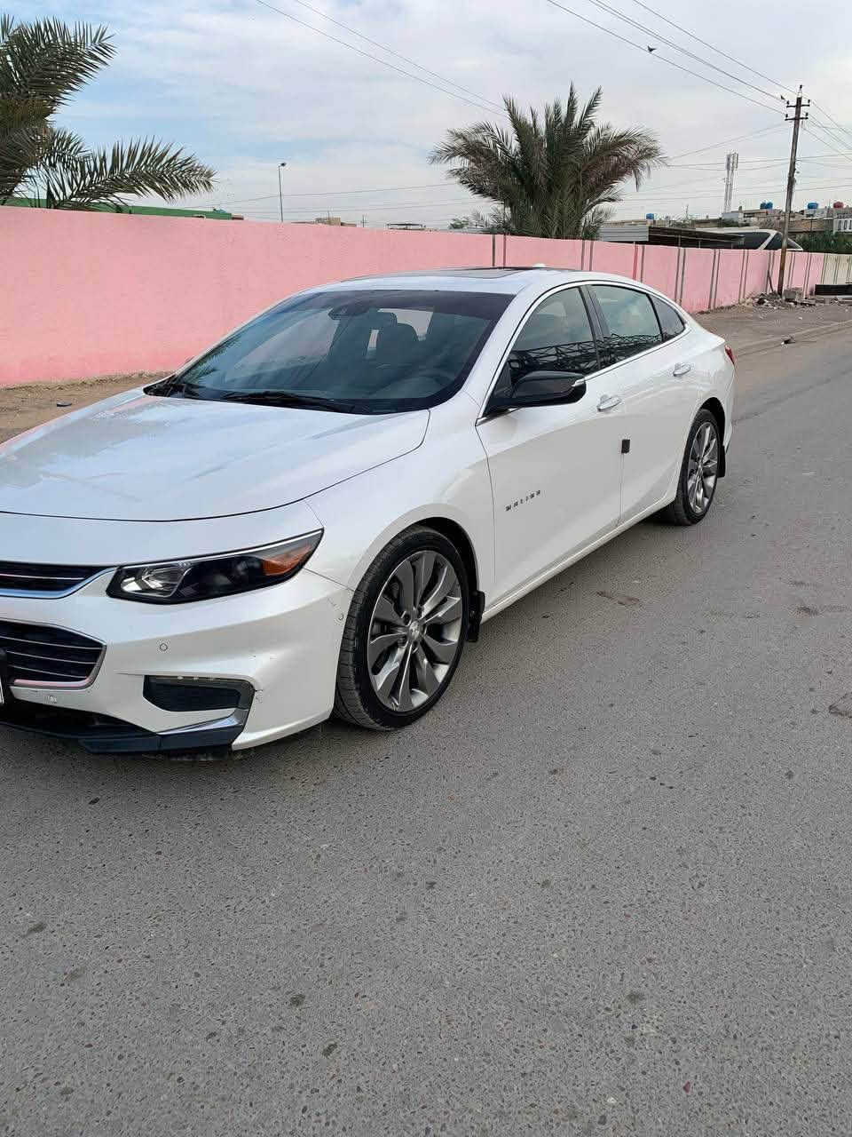 سلام عليكم
ماليبو موديل 2018 بريمر 
محرك 2.0t 
ماشيه 240الف
*********** مراوس  بسياره رياضيه
