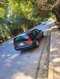 فولفو V70 • ٢٠١٠ • بدون صبغ