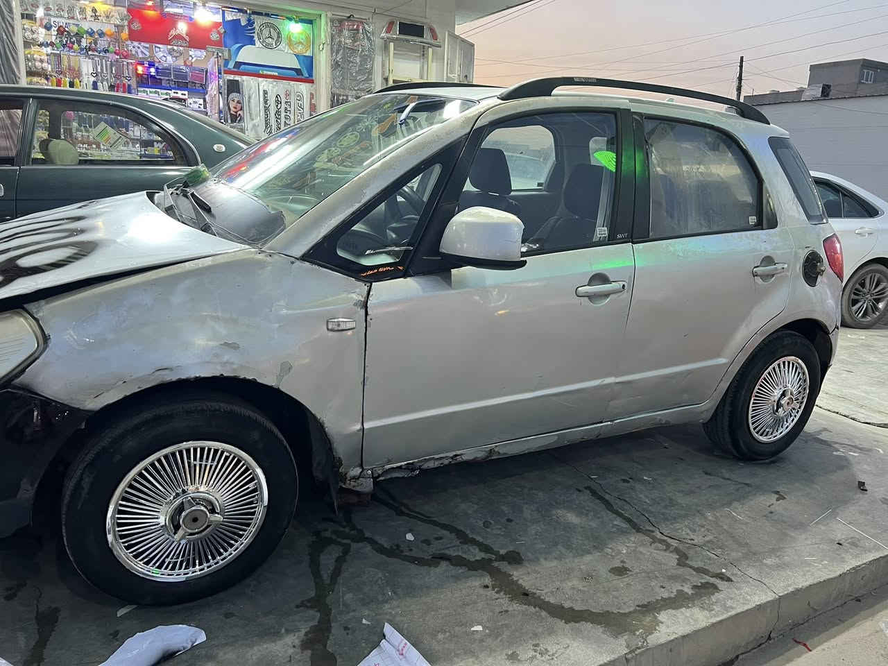 سازوكي  موديل 2008كير ومحرك كورلا مال كصه شرط
منفيس 

مامسجله

كهربائيات كلها شغاله طخم تاير فقط الصدر المامي بي تعب شويه والباقي شرط 

سعر17 ورقه ترهح مراوس حسب القناعه 

***********
