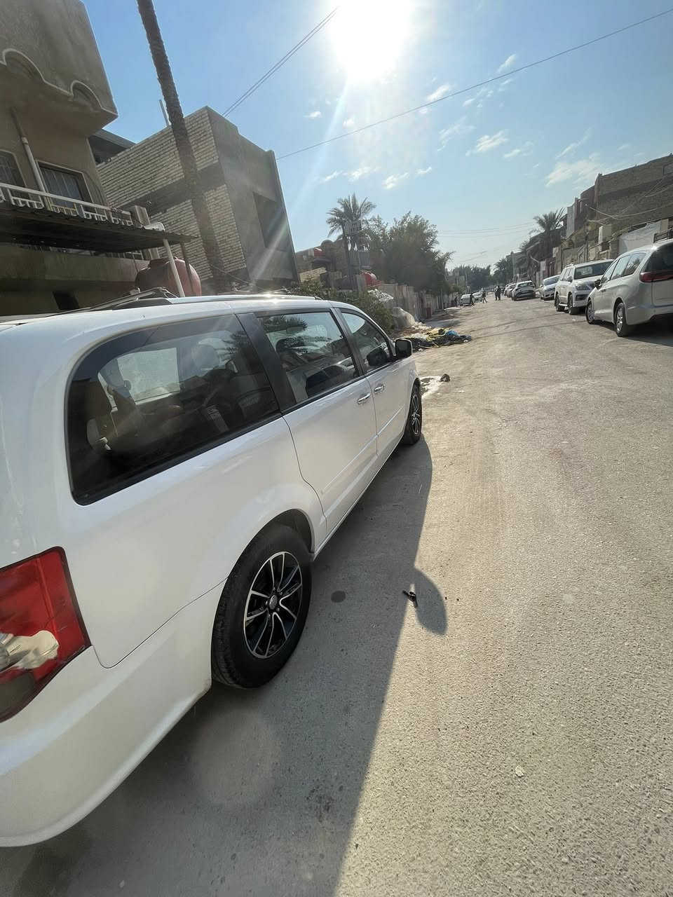 السلام عليكم 

دوج كرفان للبيع 
موديل 2017

( المواصفات ) 

مقعد السائق كهرباء 
نضام مانع انزلاق 
نضام توفير الوقود 
مقاعد ملكي سياحي بلع 
ثلاث قطع تبريد 
كشنات جلد 
تحكمات ستيرن 
كامره خلفيه 

6 سلندر 

السياره مواصفات معروفه

رقم سليمانيه اجرة بيهة خط اربيل بغداد (مكتب)

السعر138$) وبيه مجال 

الاستفسار***********
