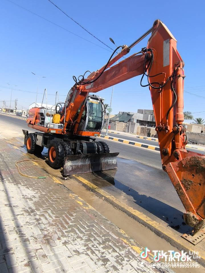 سلام عليكم حفاره فيات كوبوكو حجم 175مضخه جديده شادهة ***********
