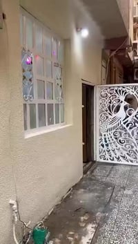 دار للبيع   واجهة البيت 4 وربع / المساحه 45متر / الموقع خلف مستشفى الن...