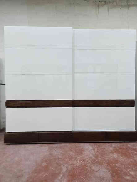 غرفه ترڪي مستخدم 💗
8قطع 💗
نضافه 95💯
نضام سلايت💗 
نضام هايدروليك 💗 
ضهر بلوك  💗
السعر  700قفل 💗
مع شد🪛 ونقل 🚚  مجاني💯💯💯

***********
