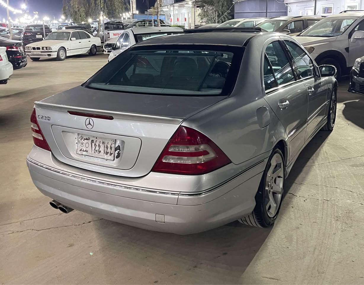 مارسیدس C230
٦ پستنی قەپات مواسەفات گیرو مەکینەو کارەبای دەعامی لۆ دەعامی بەشەرت
رەقەم ئەسلیە سەنەوی نویە سەنەوی ئیسکە
بەلام بەناو ناکریت ئەوەلیات بەشەرت 
بۆیاغی نیە دەعمو لیدراوی نیە هیجی نیە هیج هەموو شتیکی بەشەررتت
٥٨ وەرەقەو مەجالیکی زۆر زۆر بەسیت 
باسی نوقسانی سەیارەکە مەکە
*********** أربيل, العراق
