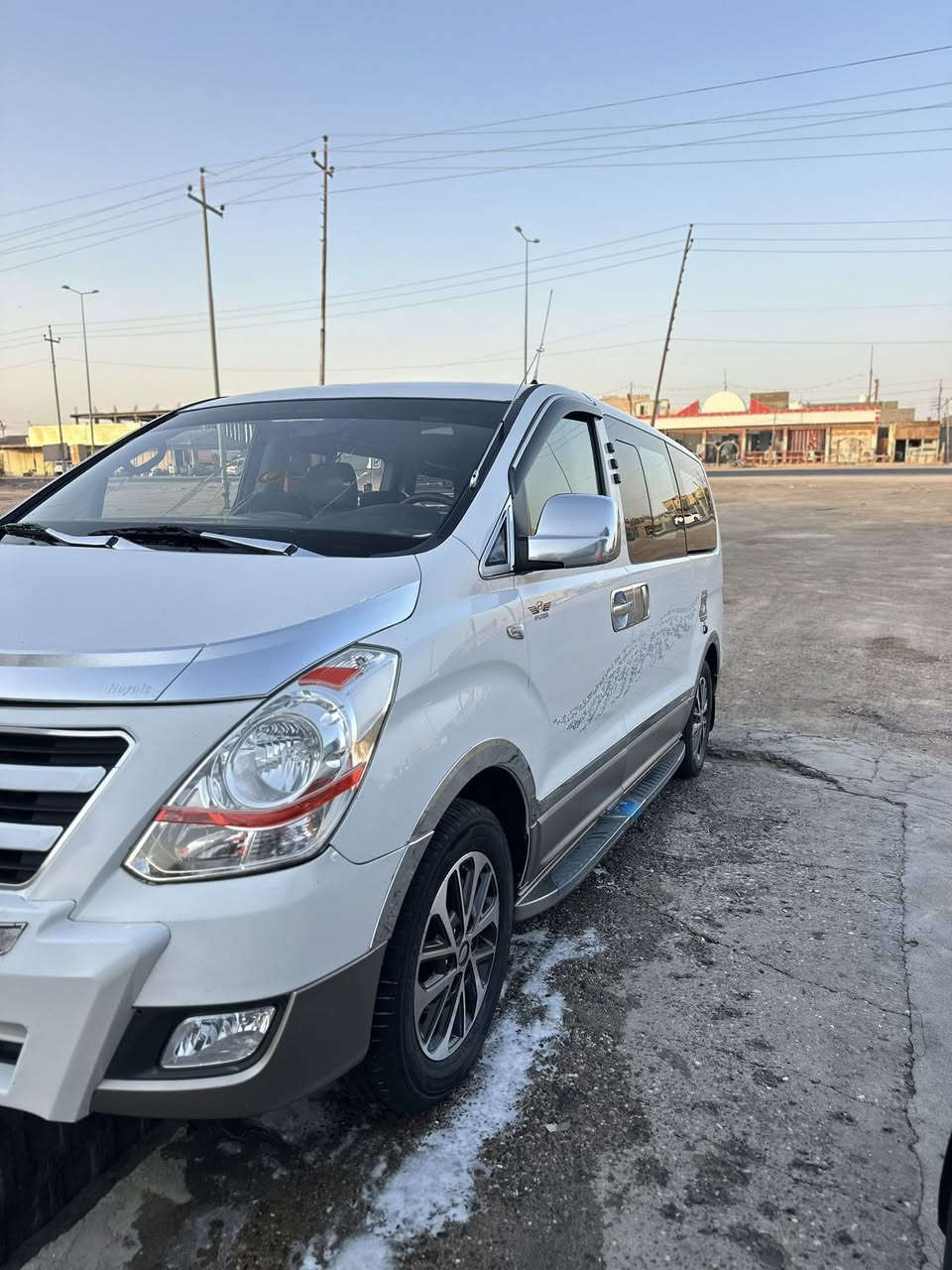 سلام عليكم استاركس مديل 16 اصل السياره كفاله ضربه صبغ تبديل بارد ( كفاله عامه ) رقم بصره انكليزي محور سبلاين السياره جاهزه من كلشي ويل بكلايت ولباقي شوف عينك السعر 235 وبيهه مجال عنوان بصره الهارثه للستفسار : ‭0773 557 1822‬    خاص ماجاوب
