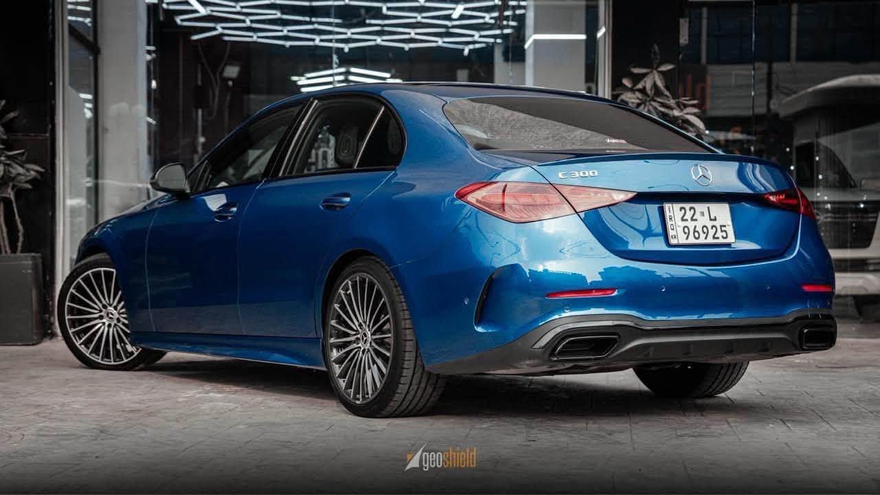 للبيع  سي كلاس (C300 2023 ). . (AMG)

-مغلفه ppf. مات بالكامل 

-بنوراما

-كامرات 360

-اوتو بارك

-حساس360

-ويل اصلي19

-جنطه كهرباء

-كشنات تدفئة وتبريد وداينمك

-رادار امامي+ جانبي + خلفي

-نقطه عمياء

-كشنات امامي خلفي كهرباء

ماشيه: 38  الف ميل 

-صفر. مسج

(السيارة حادثةجاملغ خلفي باب وره سايق  بدون ايرباك).   مغلفه ppf  بلكامل. تضليل بيه سنويةً.  سيرفس. كامل بالوكالة السيارة جديدة جدا

رقم صاحب سيارة ***********
