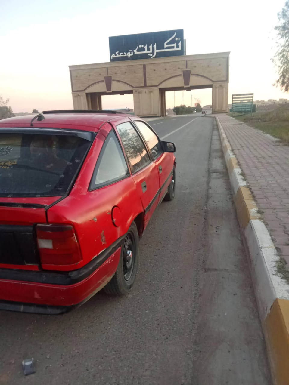فكترا كير ومحرك بالصندوك جاهزه من كلشي لايت زنون كهربائيات كلها شغاله رقم صلاح الدين فحص راعيها موجود السعر جدا مناسب ***********
