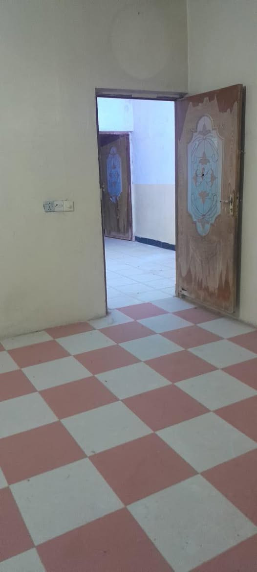 🏘🏘 بيت للبيع ديالى خانقين خلف باخجة خوشي مساحة 130 متر طابق واحد 
1 غرفة نوم واستقبال وصالة داخلية ومطبخ ومجمع صحيات داخلي وخارجي ويتونة 

السعر / 27 مليون بي مجال بسيط 

للأستفسار اكثر اتصال بالارقام فقط 

***********
***********
مكتب فريا مرفق للعقار
