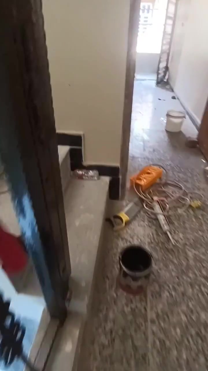 سلام عليكم تنضيف وصبغ الشبابيك
يوجد كادر كامل التنضيف الشبابيك 
والصبغ مكاني بغداد اتصل بنا ***********

