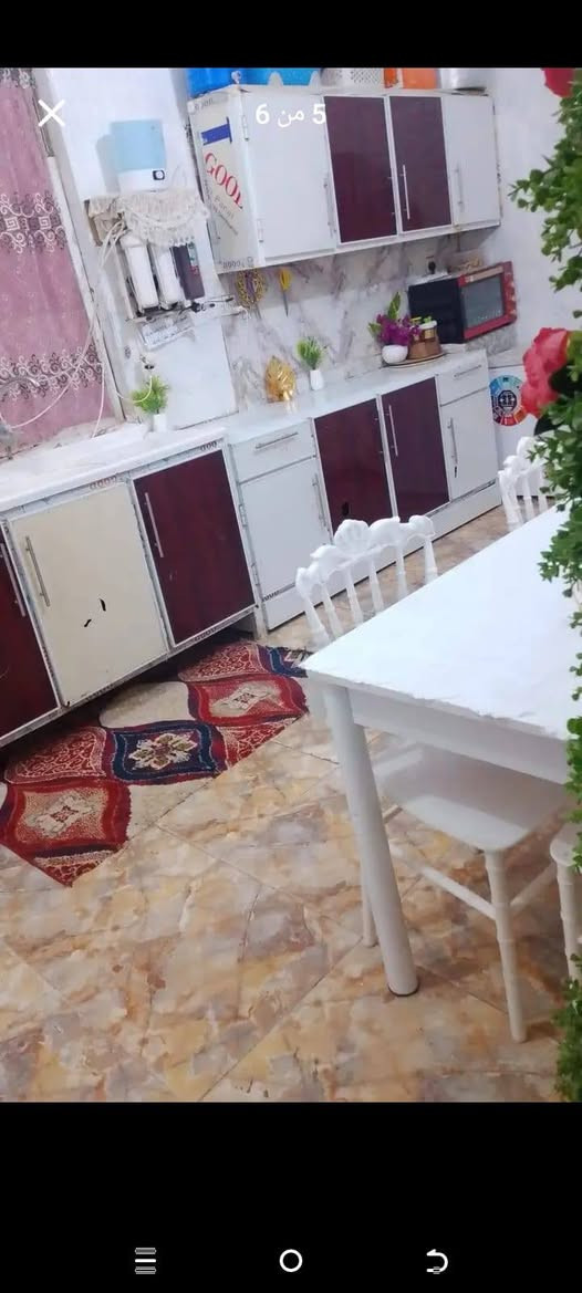 بيت للبيع مساحة 120 متر، مربع، العنوان مغربة قرب جامع الأحرار، بصف الركن (بطن) ، طابق واحد، عكاده، بناء 2016
 واجهة10، نزال12، نظيف جداًً
السعر خاص أو الأتصال ع الرقم
***********
