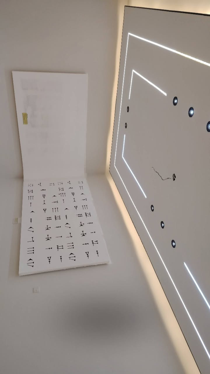 أعمال ديكور واصباغ
نقدم لكم خدماتنا المتميزة في مجال الديكور والأصباغ. لدينا فريق متخصص وذو خبرة عالية لتلبية جميع احتياجاتكم وتحويل رؤيتكم إلى واقع.

خدماتنا:

تصميم وتنفيذ أعمال الديكور الداخلي والخارجي.
أعمال الاصباغ الداخلية والخارجية بأجود أنواع الدهانات.
ترميم وتجديد المنازل والمكاتب ودوائر الدولة
تركيب ورق الجدران.
اعمال الجبس والديكورات الجبسية.
تصميم وتنفيذ الإضاءة.

مميزاتنا:

جودة عالية في التنفيذ.
أسعار تنافسية.
التزام بالمواعيد.
استخدام أجود أنواع المواد.
فريق عمل متخصص ومحترف.

للحصول على عرض سعر مجاني أو استشارة، يرجى الاتصال بنا على [*********** ] أو مراسلتنا عبر البريد 
نتطلع إلى خدمتكم وتحقيق رضاكم. ***********
