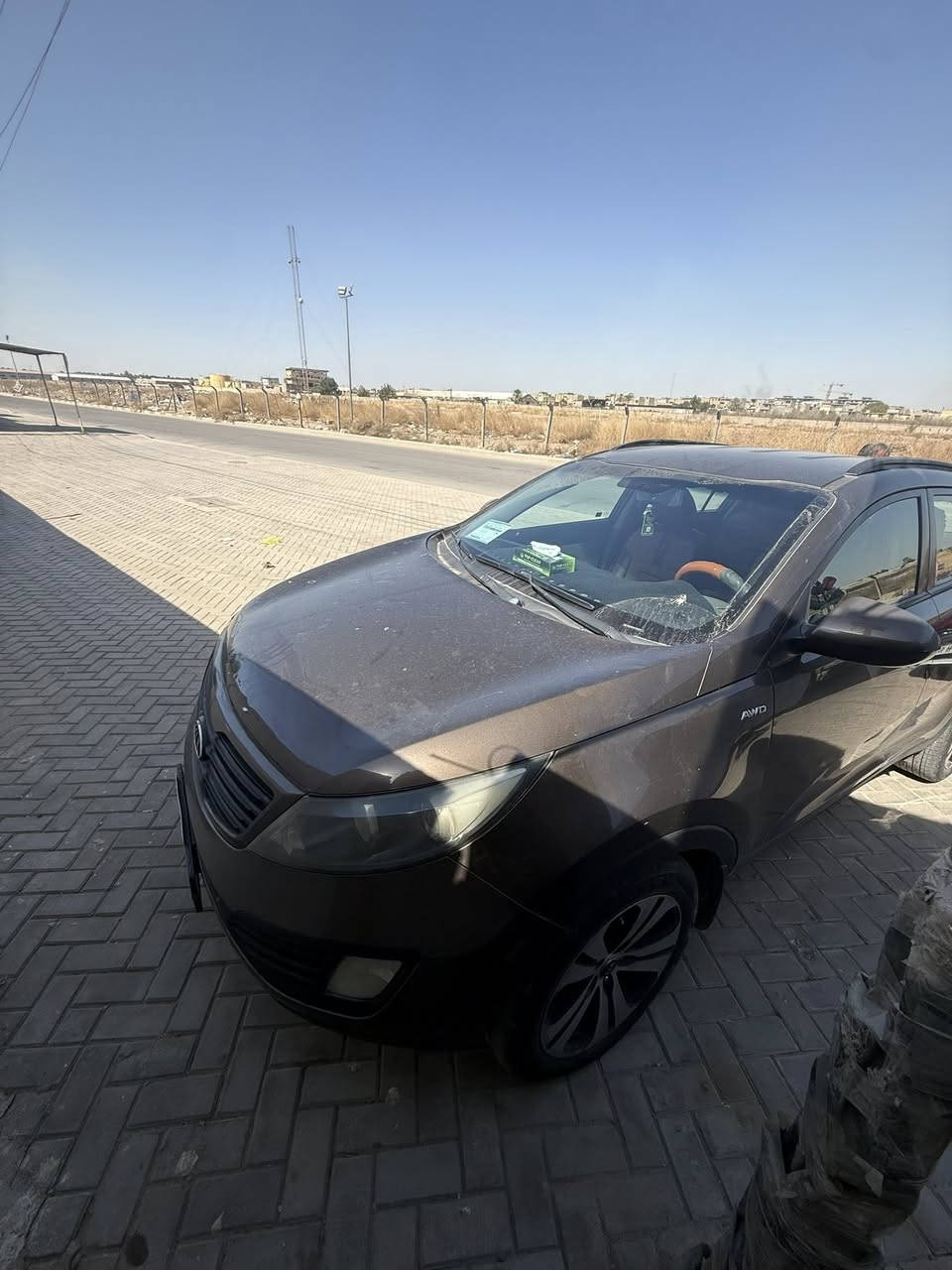 السلام عليكم للبيع فقط سبورتج 2011 وارد خليجي
السياره نضيفه ومابيهه اي نقص سياره جاهزه رقم بغداد بأسمي مكفوله من الضربه والطخه مكينه 2000 مواصفات عاديه 
مكانهه بغداد سعرهه 135
***********
