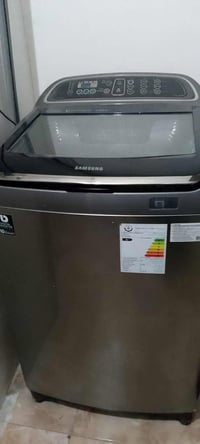 تخم ديوان 18 مقعد و 8 قطع سعره 200 مثل الصور وغساله سامسونج 18 كيلو سع...