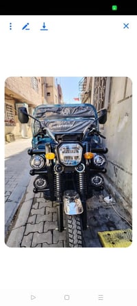 ستوته موديل 2025نضيفه كلش مستخدمه قليل 6بطاريات حجم32رقم الهاتف 077058...