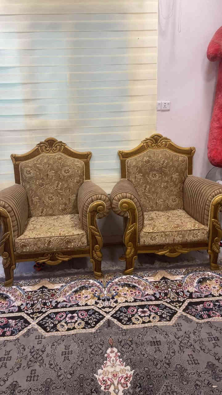 تخم قنفات ملكي 6 قطع كل عيب ما بي شرط نضافه 300 

اتصال عل *********** كركوك, العراق
