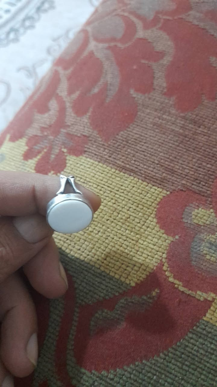 السلام عليكم ورحمة الله
عطفه بريه خاتم فضه للبيع ب ١٠٠


**إذا كنت صاحب هذا الإعلان وتريد حذفه لأي سبب، رجاءا أرسل رسالة إلى الدعم الفني**