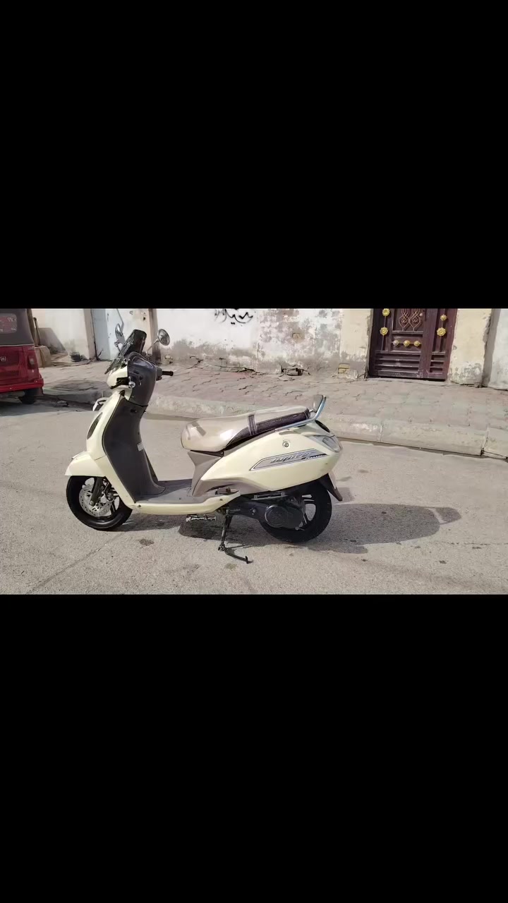 جوبيتر كلاسك 2021 كفالة عامة على وضع الشركة شرط تاخذ تفحص وين مايعجبك فول شلعة ونعومة شراي اتصل

***********
