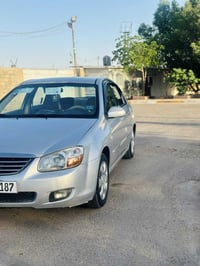 كيه سيراتو 2008خالجيه مكينه 1600دكشن عالي مكينه كير صدر تخم تاير صدر ا...