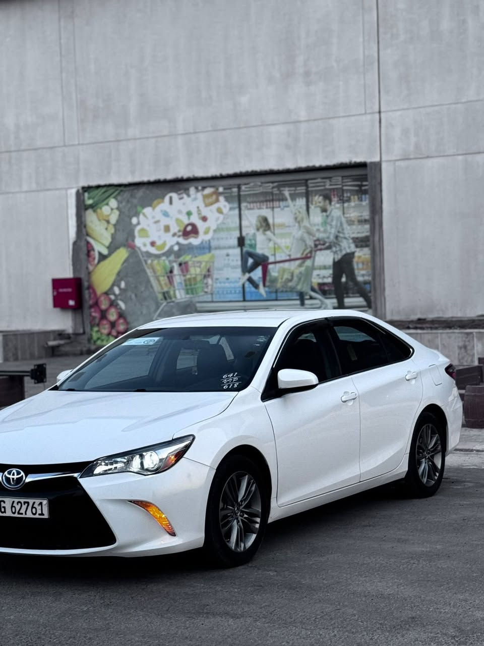 كامري 16 وارد امريكي ضررها جاملغ جهه السايق والبنيد مبدل ومصبوغ  بيها بدايه شاصي صبغ وبيها بالهلال الخلفي عكس السايق اقل شبر صبغ كير محرك معمر جديد صدر تايرات كله جديد سيارة متصرف عليها  جاهزة من كلشي سنويه غير نافذة سعرها156
 وبيها مجال شي قليل مكان السيارة تكريت او بيجي للاستفسار ***********
