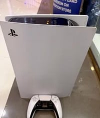 بلي 5 • كامل ملحقاته • للبيع