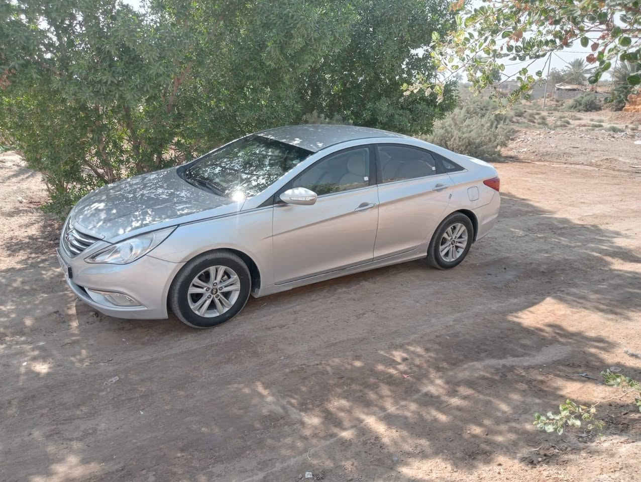 السلام عليكم ورحمة الله وبركاته سياره سوناتا للبيع موديل 11مضلع خليجي 2400 فول بطن تبريد قطعتين رقم اربيل نكليزي بسمي رقم الهاتف ***********
