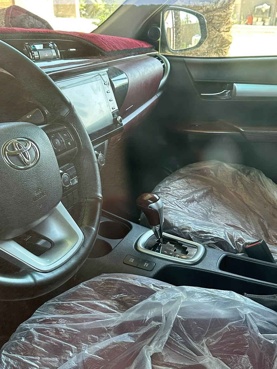السلام عليكم
هايلوكس فورويل 2021 كير واتماتيك سياره جديدة كارتون ماشيه 106 ألف وضع الزيرو  مواصفات فول كويتي كامره حساسات خلفيه  بصمه رقمه بابل مشروع وطني سعره 270 وبيه مجال السونار مرفق بالصور
***********
***********
