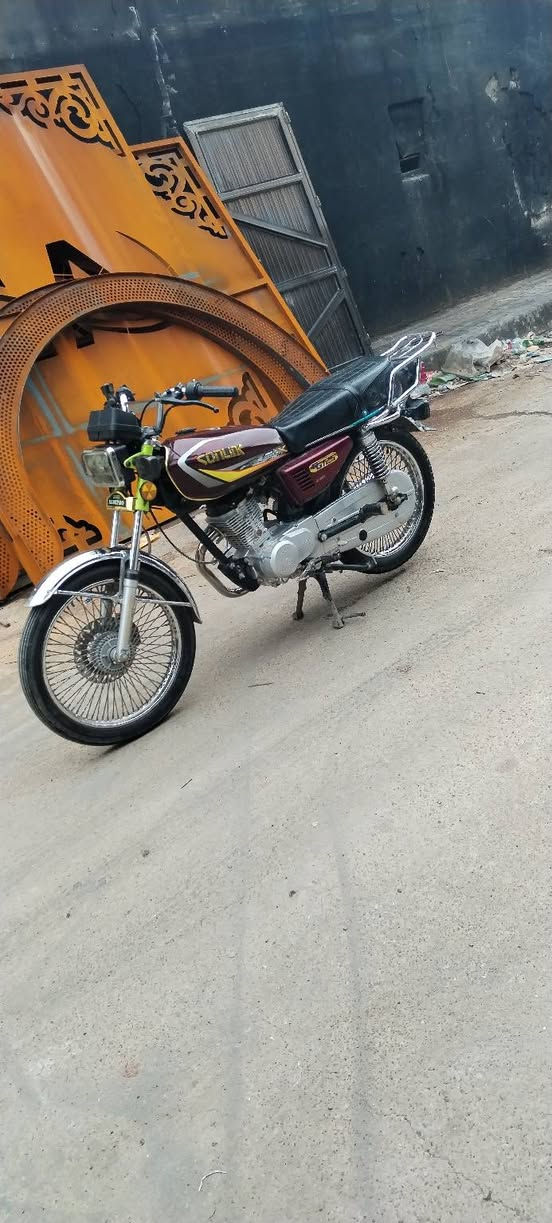 السلام عليكم ماطور سونك 2023 ماطور فول نضافه محرك شرط كهربائيات كله شقال منفيس موجود سعره 475 وبيه مجال شراي تعال خاص وتدلل مكاني كركوك ***********
