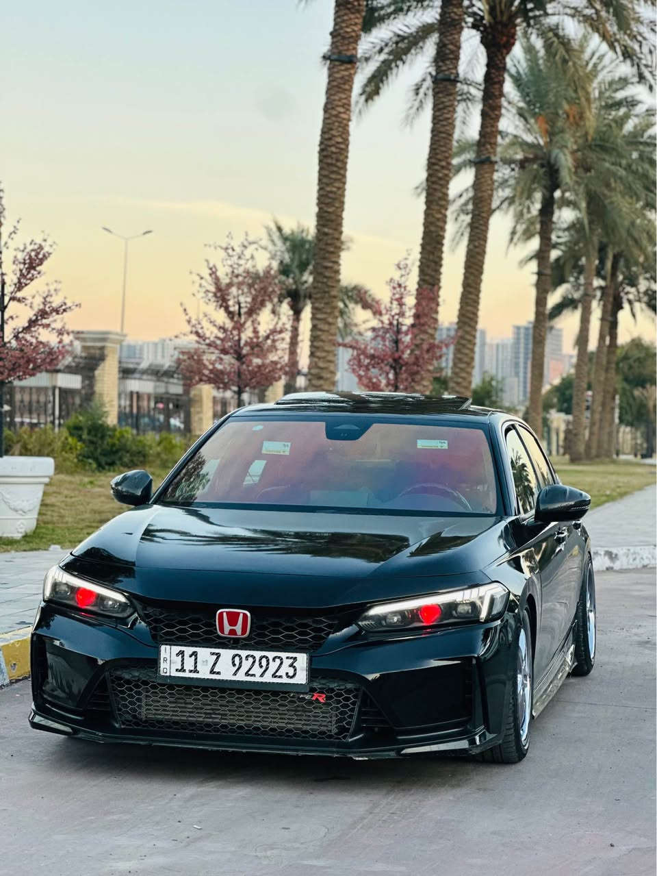 هوندا سفك 2024 تيورنك  للبيع او المراوس سياره فول الفول قطعه مميزه 
سياره عليها اضافات 
1- لويات رياضي 
2-وياله امامي سايز خلفي تو سايز 
3-مازدات وعدسه عين شيطان 
4-دركه كاربون
5-اكزوز تفصال 
6- سستم اناره داخليه 
سياره كلش حلوه ومرتبه وبالعافيه على الياخذها بيها شويه نقوصات تستقطع من سعر السياره 
مكاني بغداد الدوره 
*********** بغداد, العراق
