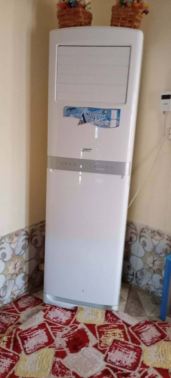 سبلت كنتوري جديد سعر 750 وبيها مجااااال


**إذا كنت صاحب هذا الإعلان وتريد حذفه لأي سبب، رجاءا أرسل رسالة إلى الدعم الفني**