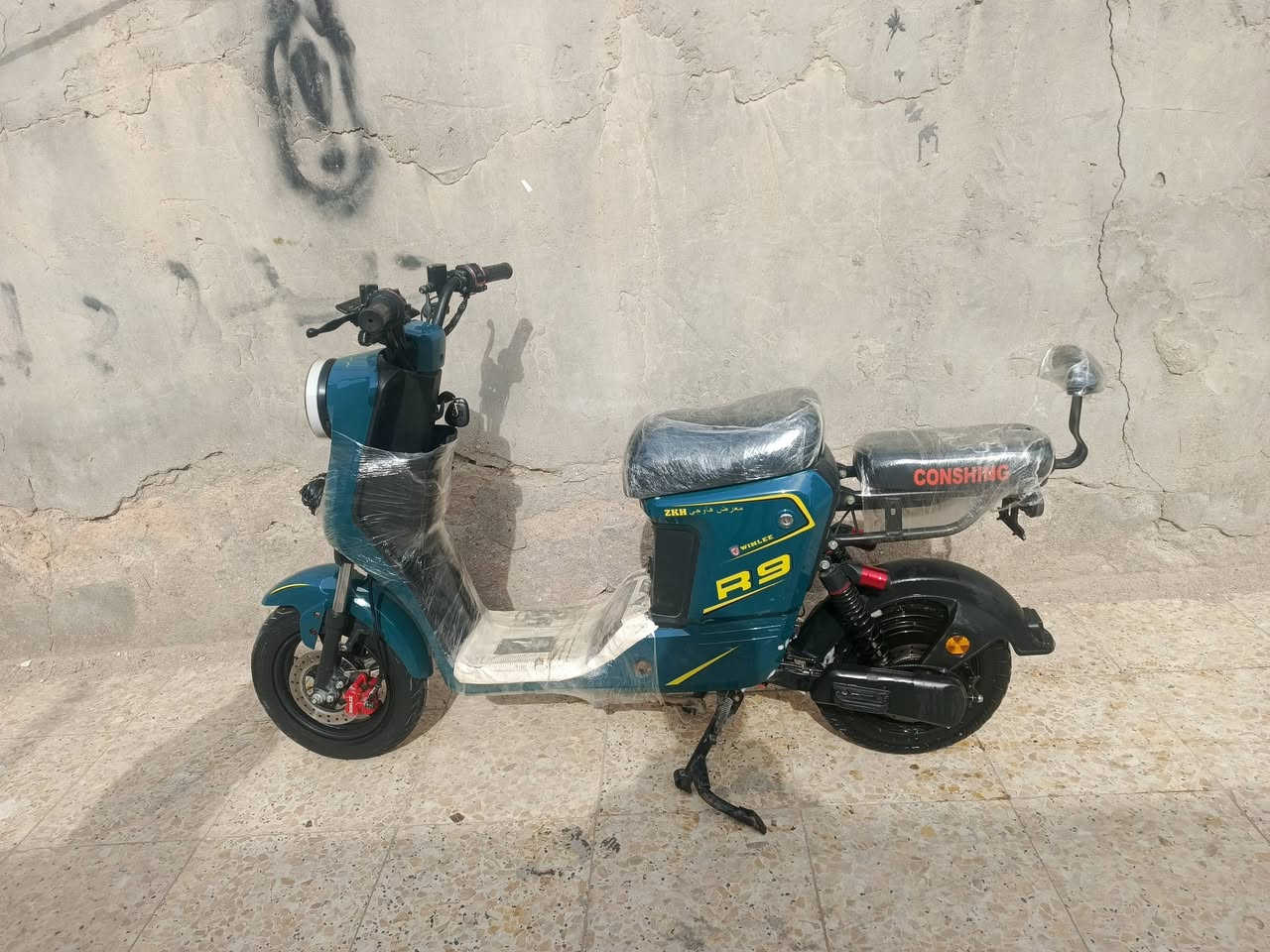 السلام عليكم
دراجه شحن للبيع ار 9 موديل 2025 كلشي شغال بيها والبطاريات 32 امبير  جدد  كلش ومامتعوبه الدراجه السعر 350 مكان بصره الطويسه ***********
