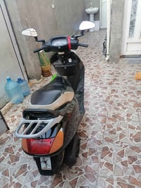 ياباني حلوه كلش  عوزها شي بسيط ٧٠٠ وبيها مجال ٠٧٧٥٦٦٩٥٤١١