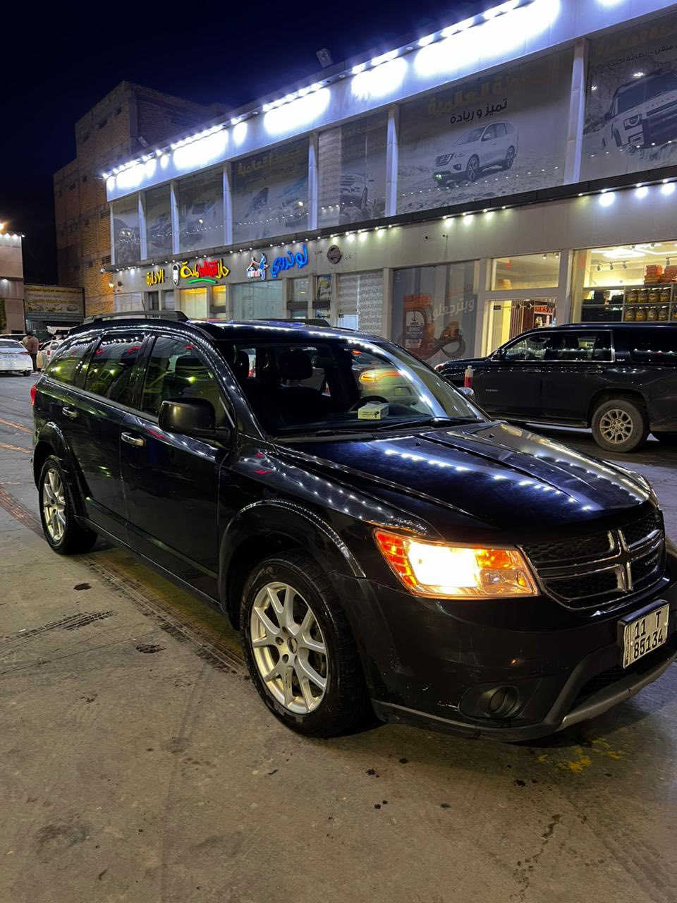 السلام عليكم 
دوج جورني للبيع 

سبعة راكب ثلاث قطع تبريد

سته سلندر 3600 حجم المحرك 

اللون اسود 
الموديل 2017

رقم بغداد انكليزي تحويل ثاني يوم 

صور الحادث مرفقة بالمنشور 

السياره جاهزة 

***********

السعر 128
