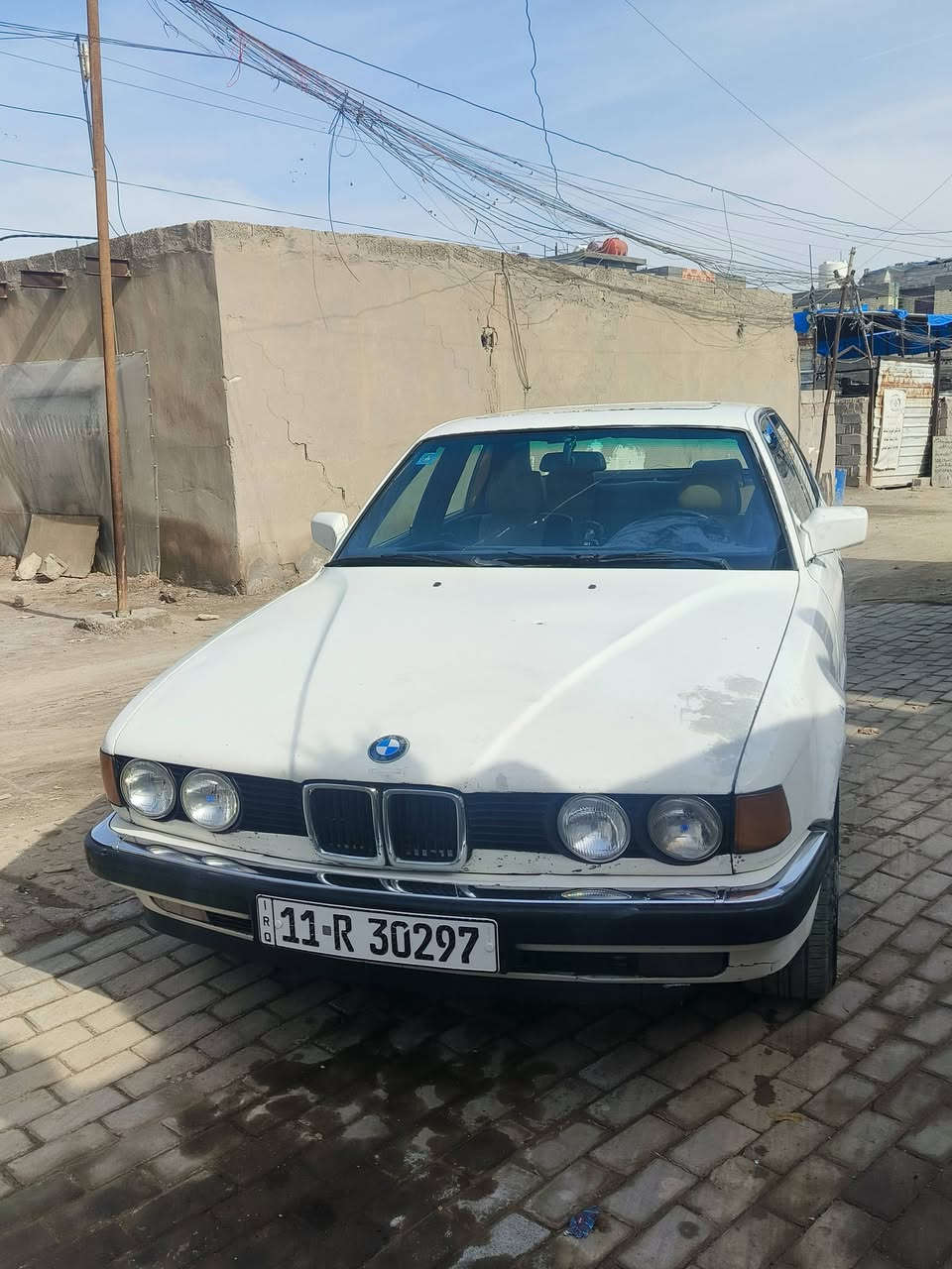 سلام عليكم 
بي ام 735  رقم بغداد تحويل
كير مكينه تبريد تخم تاير كفاله 
صدر نص عمر صبغ عام جماليه بدون ضربه فول مواصفات
بيع او مراوس حسب قناعه 
مكاني بغداد مجمع بسمايه
*********** واتساب او تصال
