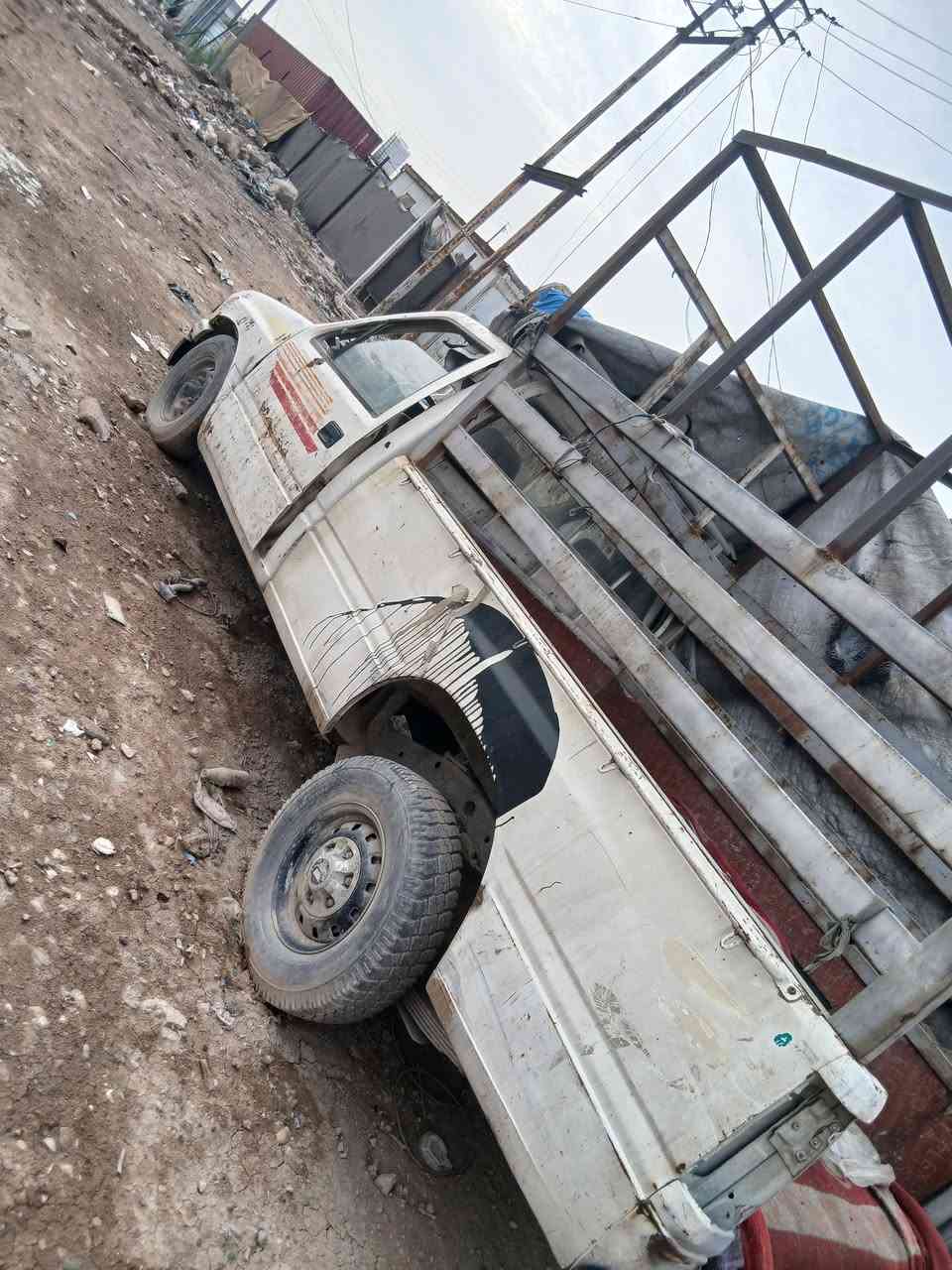 السلام عليكم بيكب للبيع ما اندل راعيهه ب ١٢ ورقه وبيهه مجال ***********
