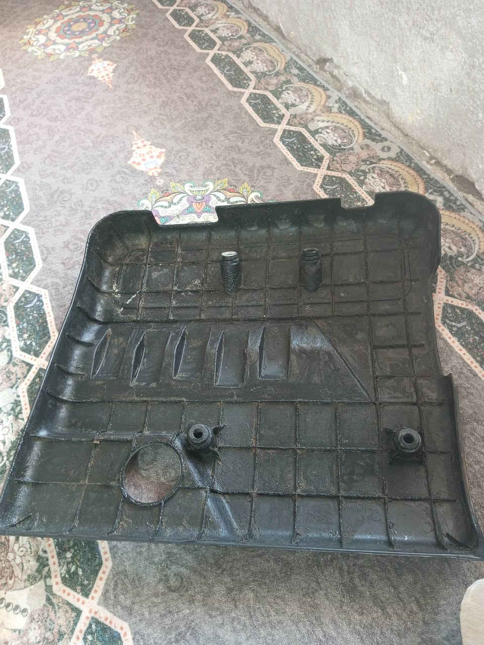 السلام عليكم عندي قبق حاويه اصلي اوبترا
مكاني كربلاء حي العامل 

استفسار ***********
