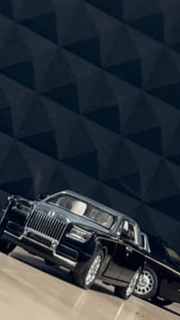 تحب السيارات الفخمة؟  رولز رويس فانتوم بحجم كبير وتفاصيل تخبل!  الأبوا...