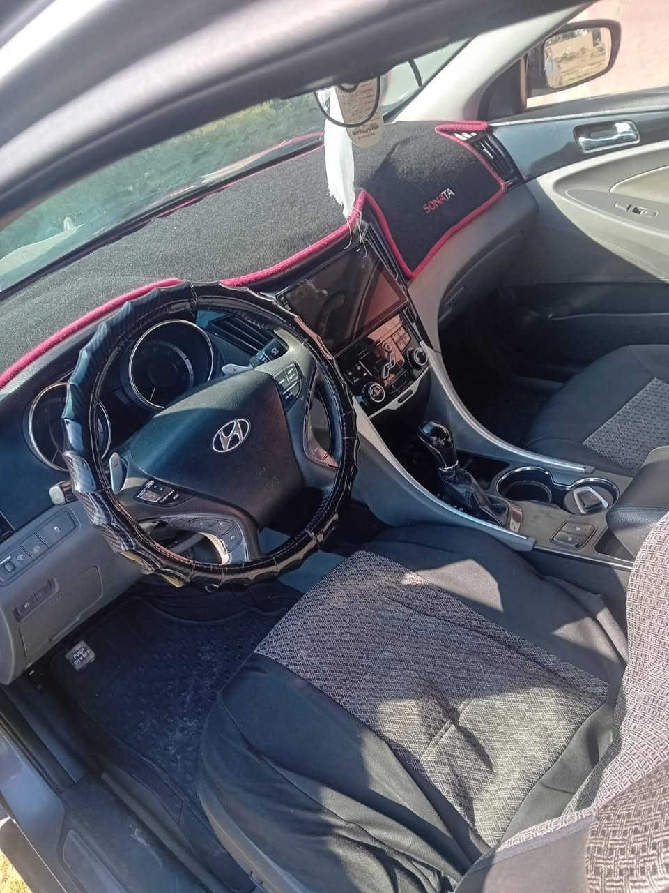 إسلام عليكم للبيع سوناتا
موديل 2012 لمتدد 
وارد امريكي احادثها جاملغ خلفي الأيمن والباقي كفالة والتبريد عاطل 
بجم كبس 
ويل 17 كروم 
حداديه جديده 
دبل صالنصا 
مكينه 2000 توربو مفتوحه 
هزه جديده وسنويه 2027 
رقم بغداد الجديد 
السياره فول مواصفات 
 بصمه
بانوراما قطعتين 
تبريد قطعتين 
شاشه وكامره 
تحكم ستيرن 
كشنات كهرباء 2 
هيتر كشنات 4 
مانع انزلاق وبعد بيها مواصفات 
سعر السياره( 110) وبيها مجال بصيط 
مكان السياره/ذي قار/الرفاعي 
رقم صاحب السياره ‏‪ ‏‪0783 082 8275‬‏
