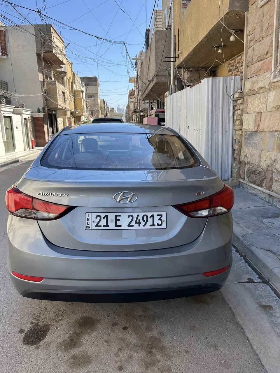 النترا افانتي خليجي 2016 مكفوله من الصبغ محرك1600جي دي اي  السعر 110 $ ***********
