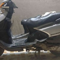 دراجه سبسي نضيفه وجاهزه السعر ٣٥٠ للطيبين اتصل 07710895956