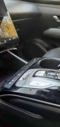 ماشيه 40اف   سياره  حادثه باب خلفي مصلحه نفسه  رقم 07775217832 وتساب  ...