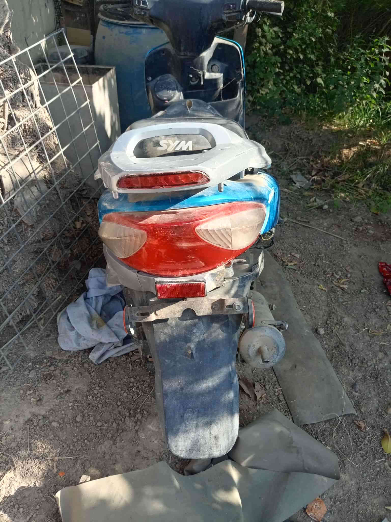 سلام عليكم دراجات للبيع ٢ بميه. وخمسين  ليريد يتلص   ***********
