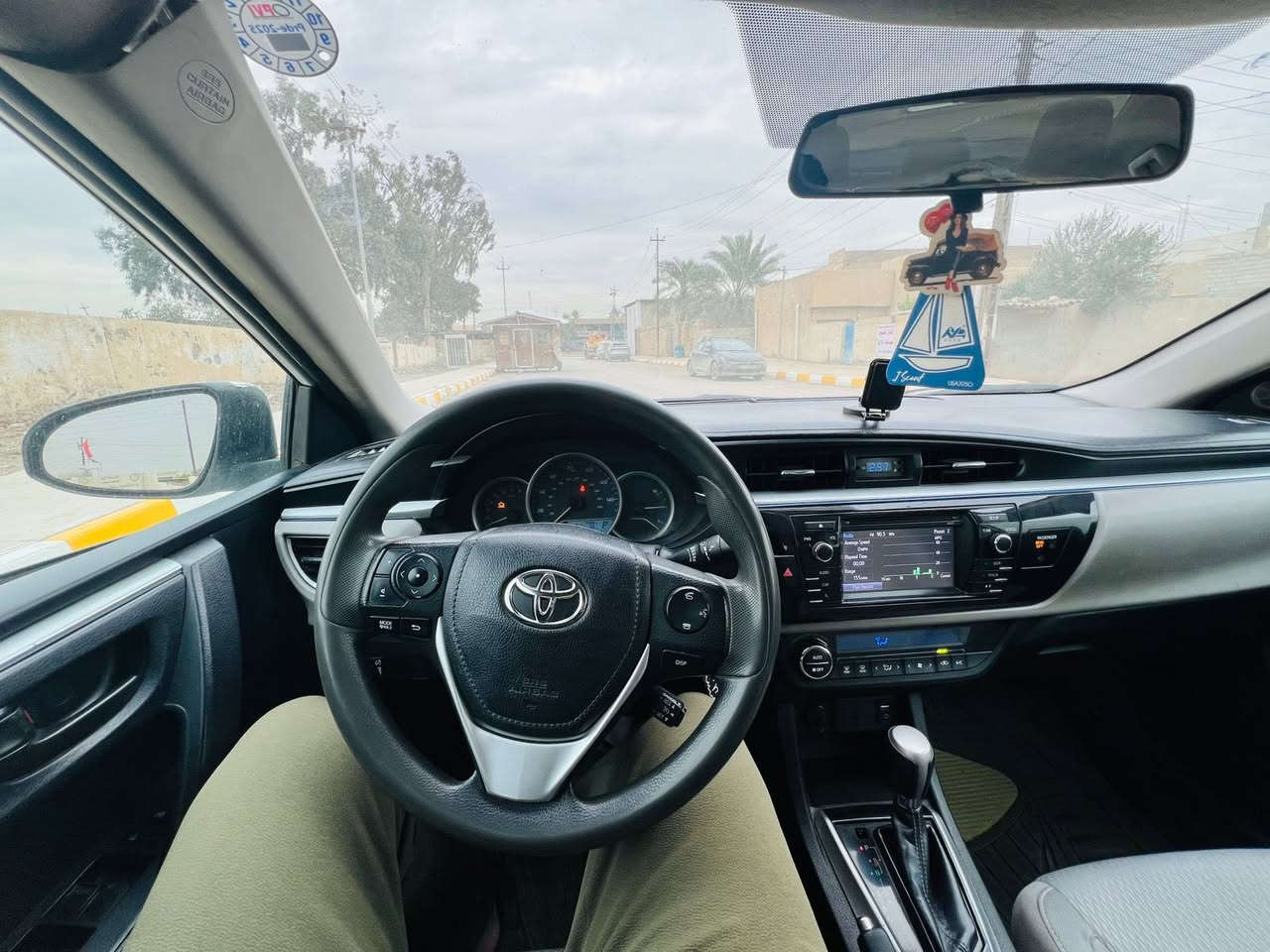 سلام عليكم كورلا 2016رقم اربيل انكليزي بيه جاملغ صبغ  وباب مبدل اصلي بلادي كير محرك تبريد تخم تاير جاهزه السعر132بيها مجال مكاني صلاح الدين 
‭0773 198 8985‬
